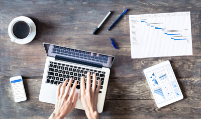 Project Management hands on laptop